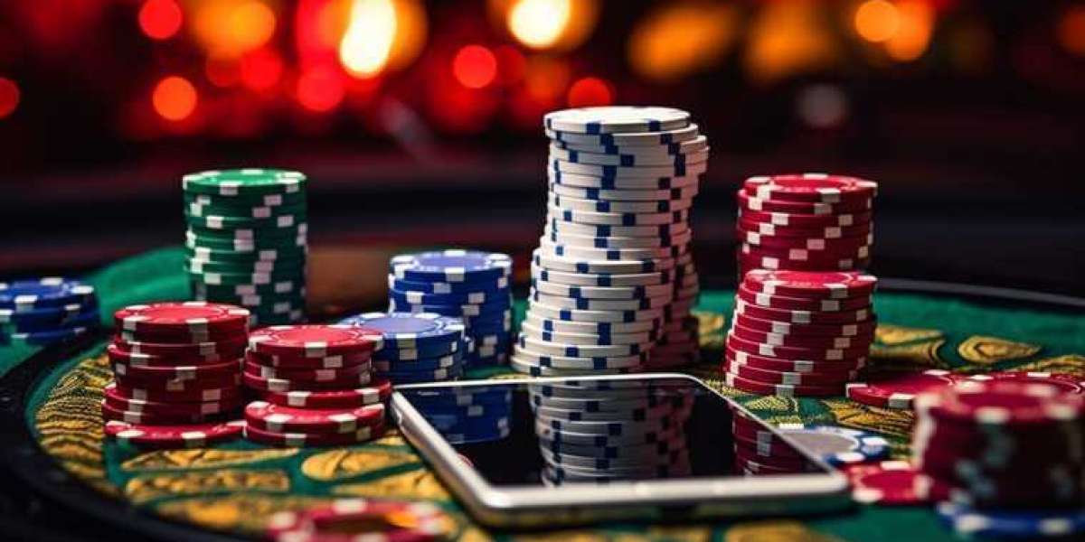 Die Rolle von Künstlicher Intelligenz in der Personalisierung des Spielerlebnisses in Online-Casinos im Jahr 2025
